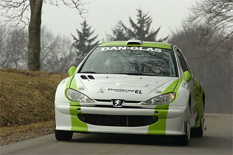 Jesper Bisted/Leif Heick byder ind på DM-guldet i 2WD-klassen med denne Peugeot 206 Super 1600